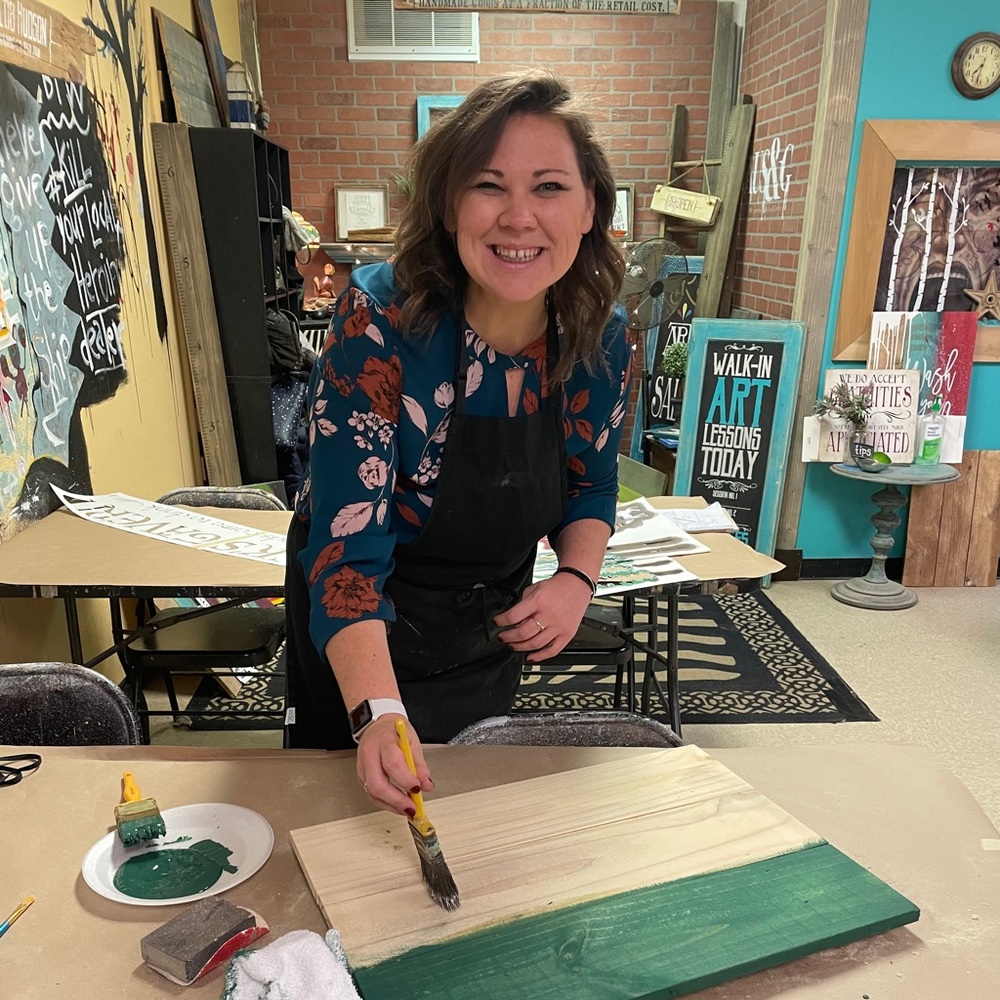 Meet your Posher, Adrienne